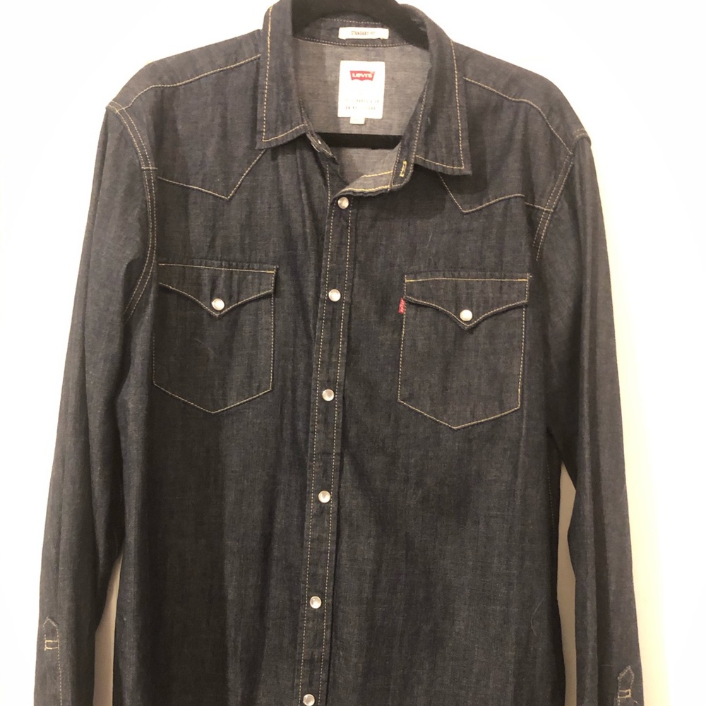 Levi’s Pearl Snap Shirt
